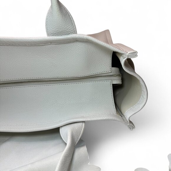 Marc Jacobs The Leather Large Tote Bag - Cream/White (Like New) - Picture 7 of 14